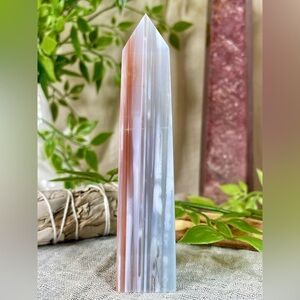 2425 Banded Agate Crystal Tower